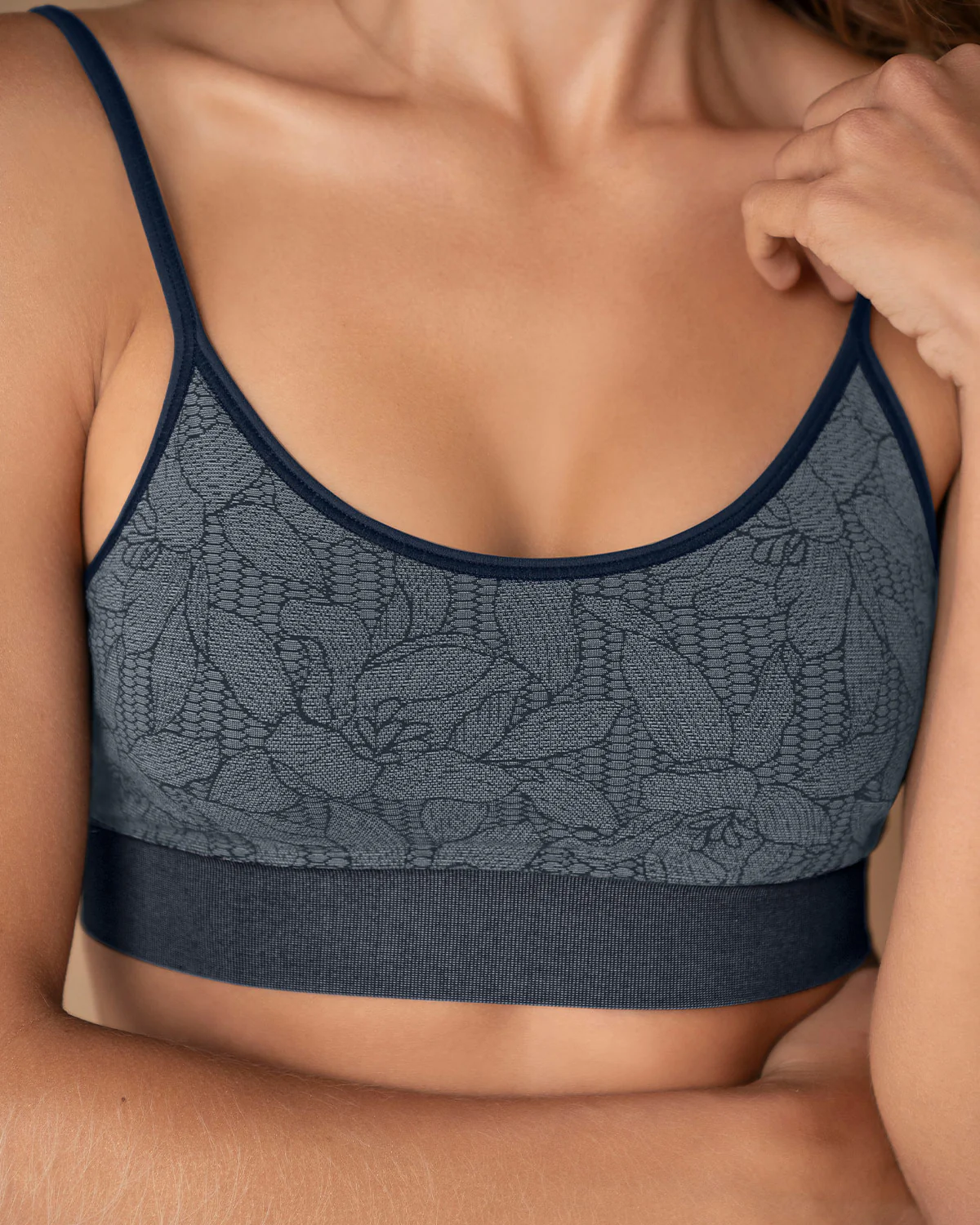 Top en animal print ultraligero en tecnología seamless - Imagen 2